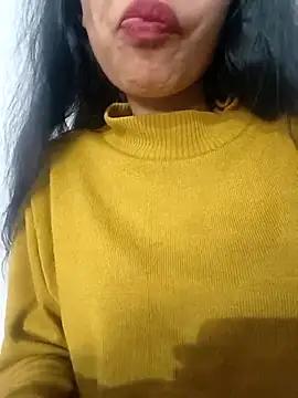 Snapshot of catreena chatting on 02-21-25, 06:04 catreena online show from 02-21-25, 06:04
