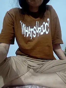 Snapshot of catreena chatting on 11-02-25, 06:54 catreena online show from 11-02-25, 06:54