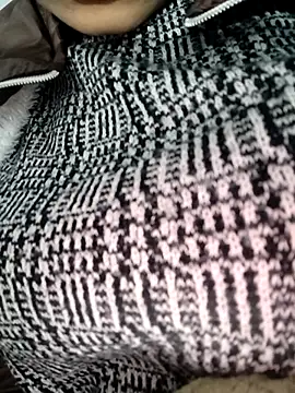 Snapshot of catreena chatting on 12-21-25, 08:05 catreena online show from 12-21-25, 08:05