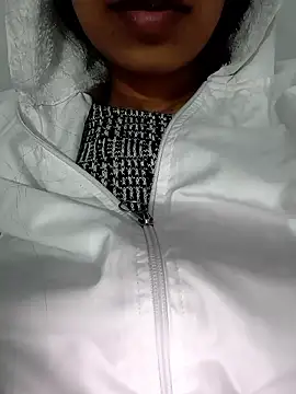 Snapshot of catreena chatting on 01-09-26, 07:48 catreena online show from 01-09-26, 07:48