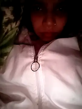 Snapshot of catreena chatting on 01-10-26, 09:41 catreena online show from 01-10-26, 09:41