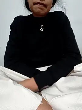 Snapshot of catreena chatting on 01-12-26, 07:52 catreena online show from 01-12-26, 07:52