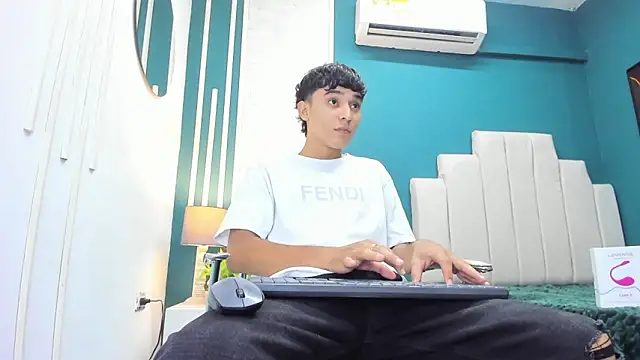 Austin Cardieff online show from 02-03-25, 08:03