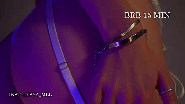 Snapshot of wowmolly chatting on 03-16-25, 04:45 wowmolly online show from 03-16-25, 04:45