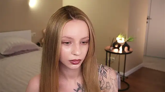 wowmolly online show from 03-25-26, 02:23