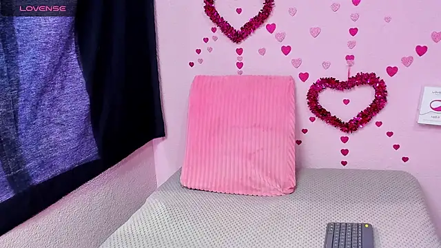 Giia39 online show from 02-19-25, 01:39