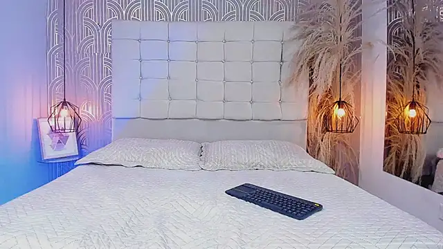 LeylaRangel online show from 02-04-25, 04:05