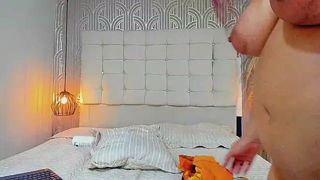 LeylaRangel online show from 02-04-25, 10:10