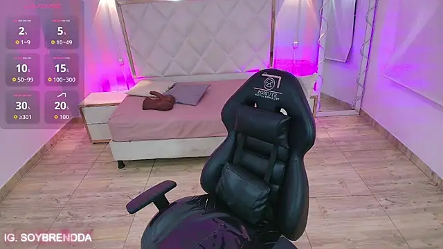 Brendda tay online show from 11-10-25, 03:16