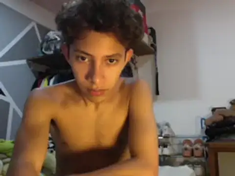 Snapshot of ferchitibellako chatting on 12-17-24, 05:18 ferchitibellako online show from 12-17-24, 05:18