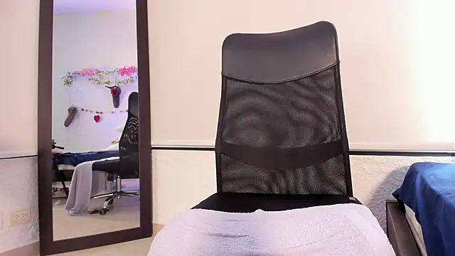 alexandersawyer online show from 02-25-25, 01:17