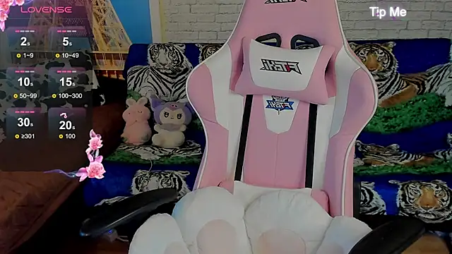 b1gBlushkk online show from 10-04-25, 02:04