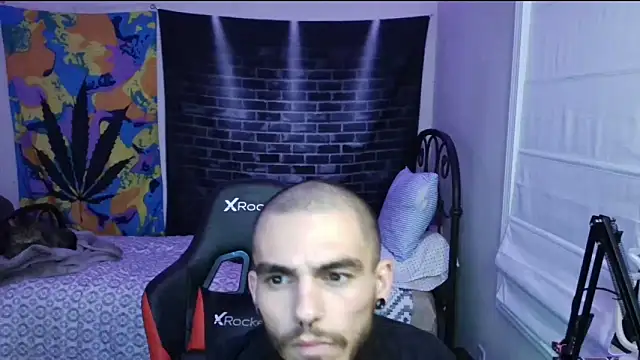 Snapshot of XMeF10 chatting on 01-15-25, 11:19 XMeF10 online show from 01-15-25, 11:19