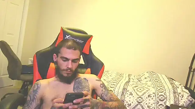 Snapshot of XMeF10 chatting on 02-06-25, 02:22 XMeF10 online show from 02-06-25, 02:22