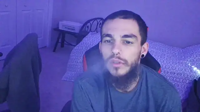 Snapshot of XMeF10 chatting on 02-16-25, 08:55 XMeF10 online show from 02-16-25, 08:55