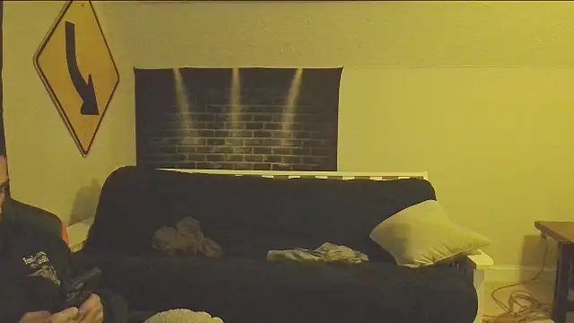 Snapshot of XMeF10 chatting on 03-02-25, 12:53 XMeF10 online show from 03-02-25, 12:53