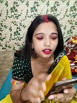 Snapshot of Dirty_couple_11 chatting on 02-19-25, 11:06 Dirty couple 11 online show from 02-19-25, 11:06