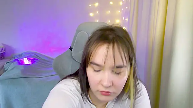 Snapshot of Rosie_Nana chatting on 01-12-25, 03:03 Rosie Nana online show from 01-12-25, 03:03