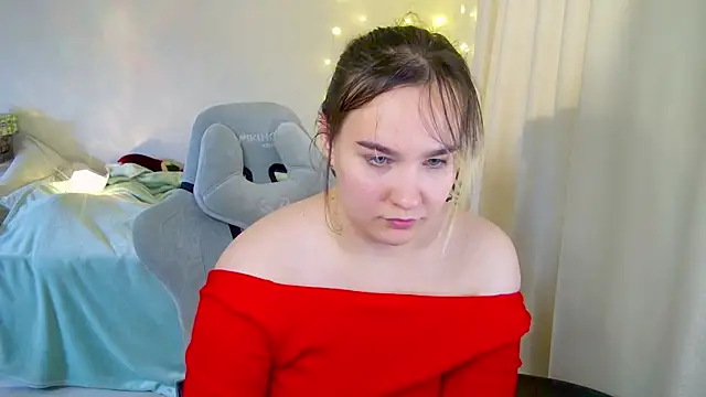 Snapshot of Rosie_Nana chatting on 01-18-25, 06:53 Rosie Nana online show from 01-18-25, 06:53