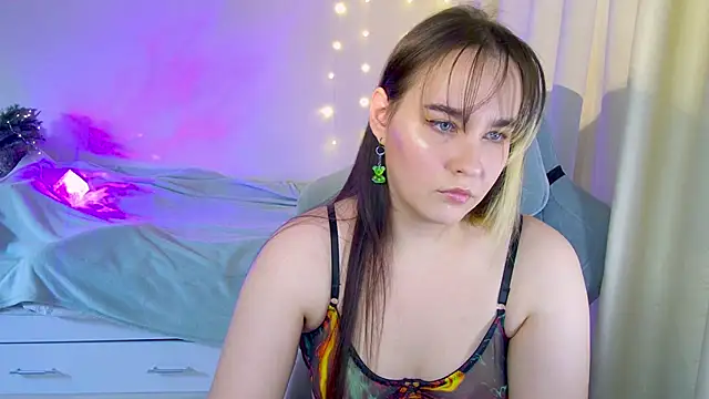 Snapshot of Rosie_Nana chatting on 01-22-25, 05:28 Rosie Nana online show from 01-22-25, 05:28