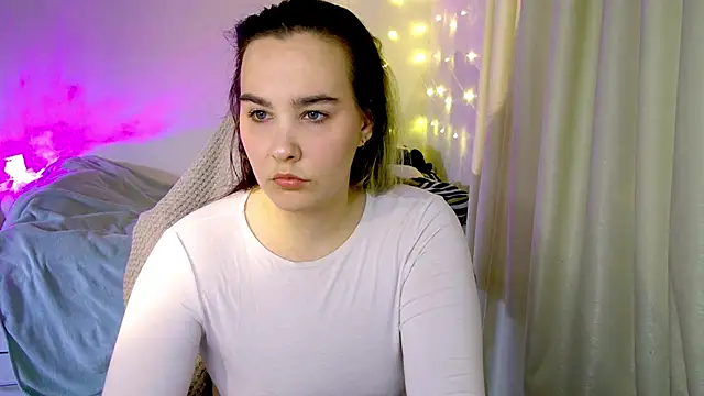 Snapshot of Rosie_Nana chatting on 02-10-25, 04:25 Rosie Nana online show from 02-10-25, 04:25