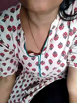 Shivani Mumbai85 online show from 02-13-25, 03:29