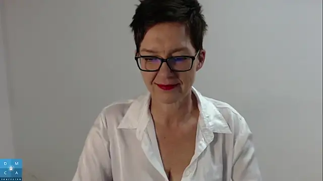 Snapshot of Sofie69Velvet chatting on 11-24-25, 07:13 Sofie69Velvet online show from 11-24-25, 07:13