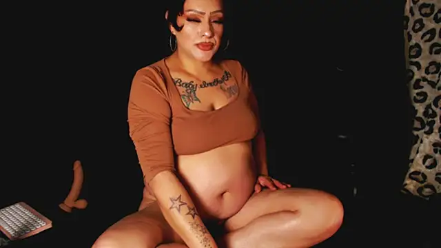 Layla-Lana online show from 02-18-26, 10:00