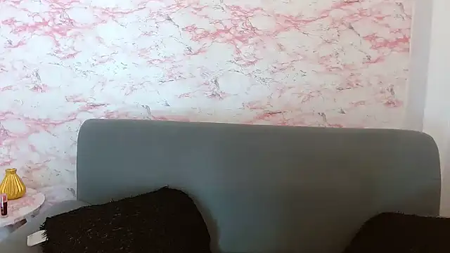 anahi  s online show from 04-15-26, 08:31