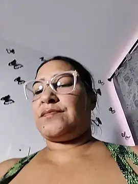 Snapshot of sexy_hot_carol chatting on 07-10-26, 10:12 sexy hot carol online show from 07-10-26, 10:12