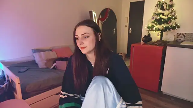 ce leste   online show from 12-19-25, 05:42