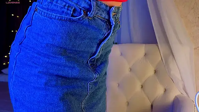 Snapshot of Soo_dreamy chatting on 10-12-25, 01:26 Soo dreamy online show from 10-12-25, 01:26