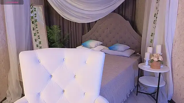 Snapshot of Soo_dreamy chatting on 10-26-25, 01:22 Soo dreamy online show from 10-26-25, 01:22