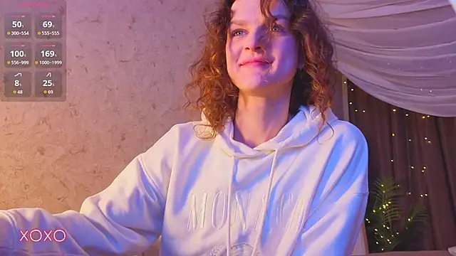 Snapshot of Soo_dreamy chatting on 11-16-25, 01:22 Soo dreamy online show from 11-16-25, 01:22