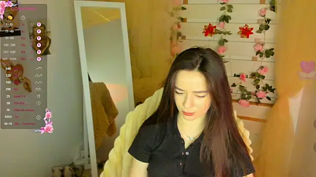 Snapshot of Bella_XO chatting on 04-20-26, 06:49 Bella XO online show from 04-20-26, 06:49