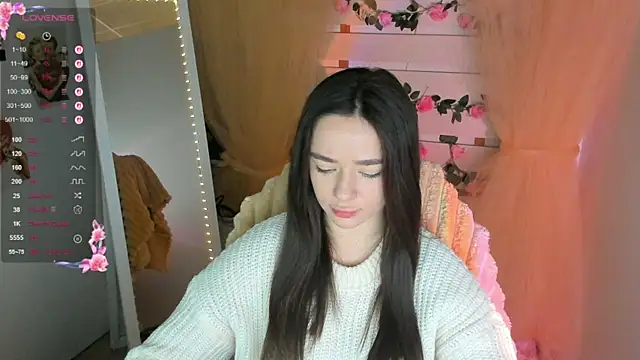 Snapshot of Bella_XO chatting on 04-27-26, 07:50 Bella XO online show from 04-27-26, 07:50