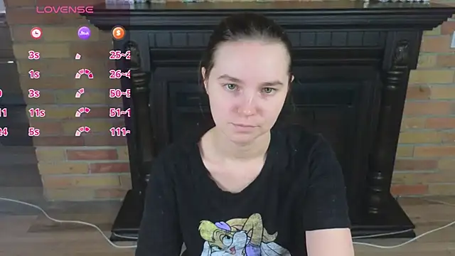 Snapshot of Ellie_Sunset chatting on 06-17-26, 07:44 Ellie Sunset online show from 06-17-26, 07:44