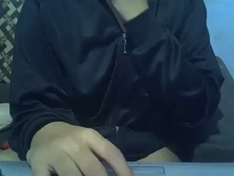 Snapshot of Luna_BR chatting on 01-08-25, 06:09 Luna BR online show from 01-08-25, 06:09