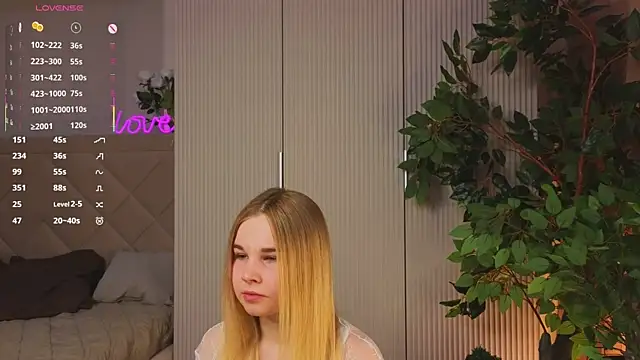 OdetteHarwick online show from 01-08-26, 07:10