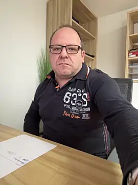 coupleLatinaLovers online show from 01-17-25, 11:06