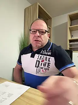 coupleLatinaLovers online show from 03-17-25, 05:34