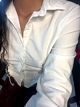 KaitlynLoveCam online show from 11-17-25, 10:15