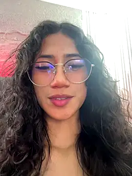 KaitlynLoveCam online show from 11-26-25, 10:33