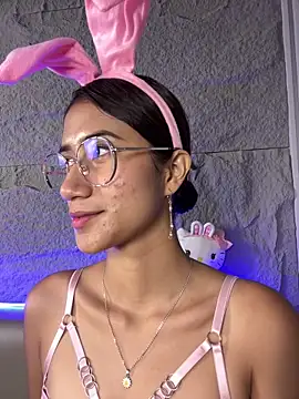 KaitlynLoveCam online show from 04-03-26, 09:24