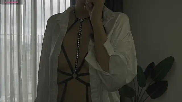 Snapshot of yumisunn chatting on 12-22-25, 03:25 yumisunn online show from 12-22-25, 03:25