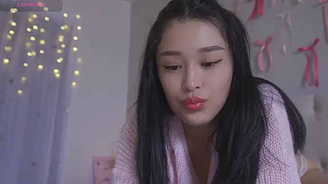 Snapshot of yumisunn chatting on 02-09-26, 12:25 yumisunn online show from 02-09-26, 12:25