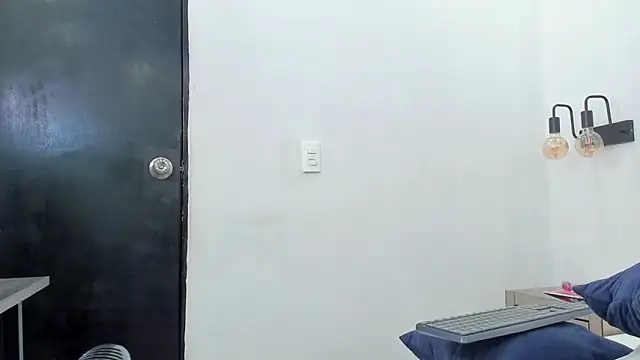 chloe zulay online show from 02-13-26, 04:30