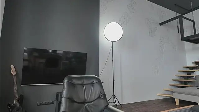 vinylstore online show from 03-21-25, 11:44