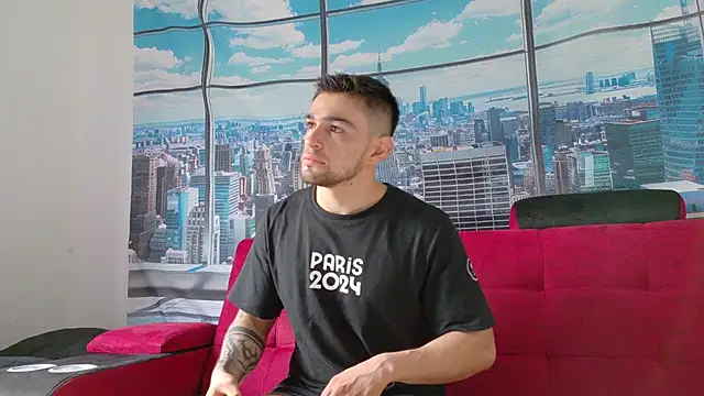 Sexy Alejandro  online show from 03-10-25, 12:15