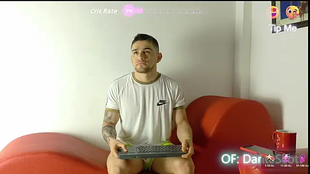 Sexy Alejandro  online show from 12-17-25, 11:27